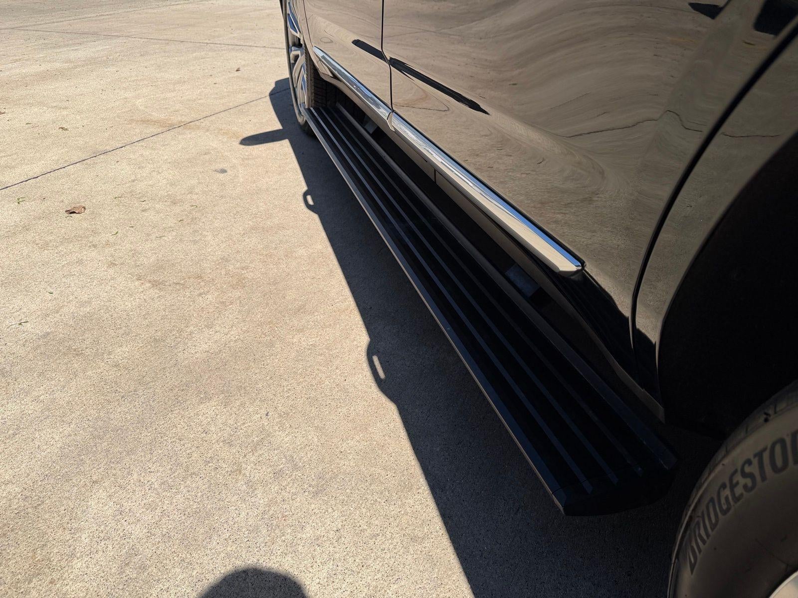 2023 GMC Yukon Base