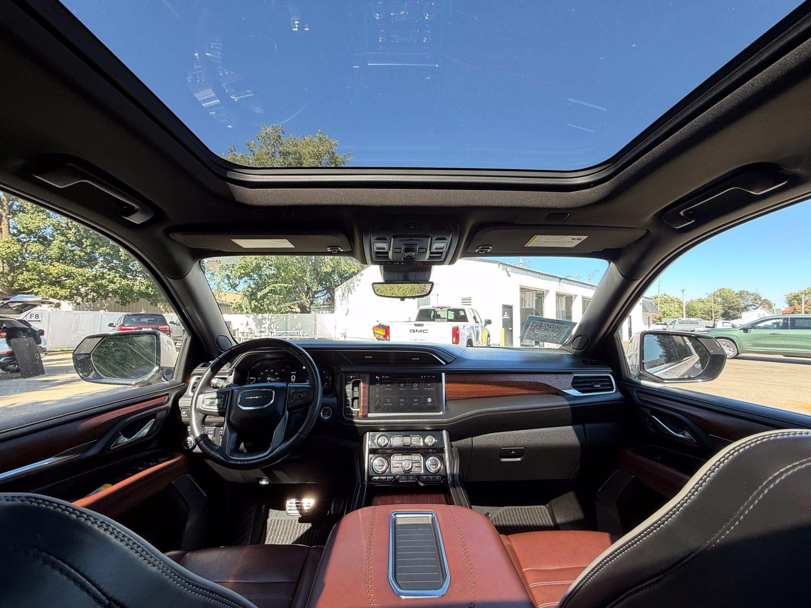 2023 GMC Yukon Denali Ultimate