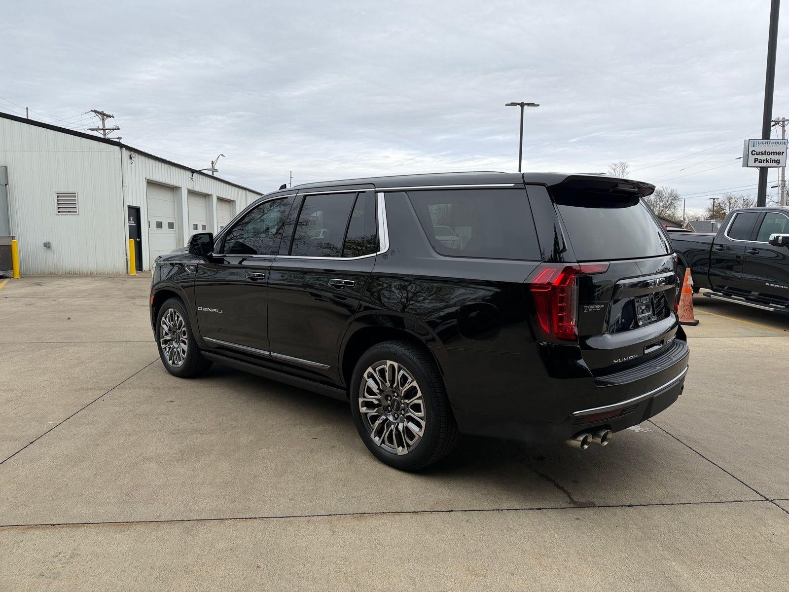 2023 GMC Yukon Denali Ultimate