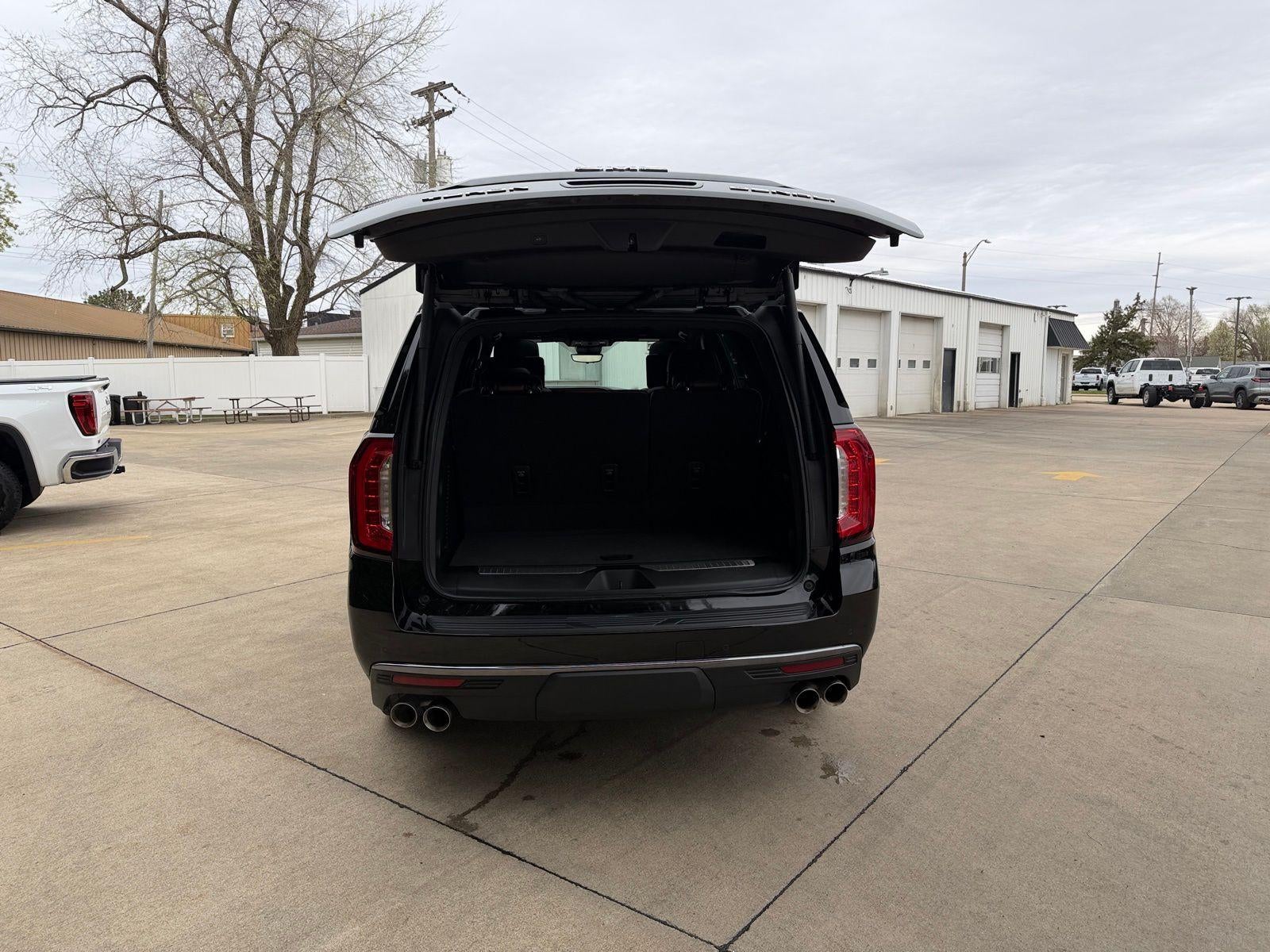 2023 GMC Yukon Denali Ultimate