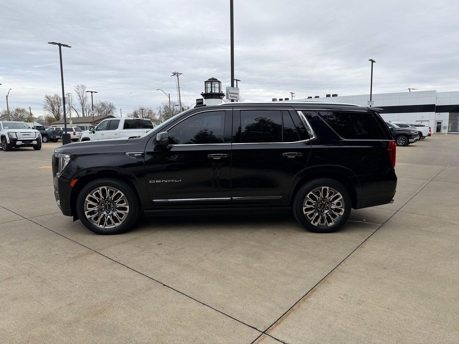 2023 GMC Yukon Denali Ultimate