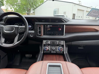 2023 GMC Yukon Base