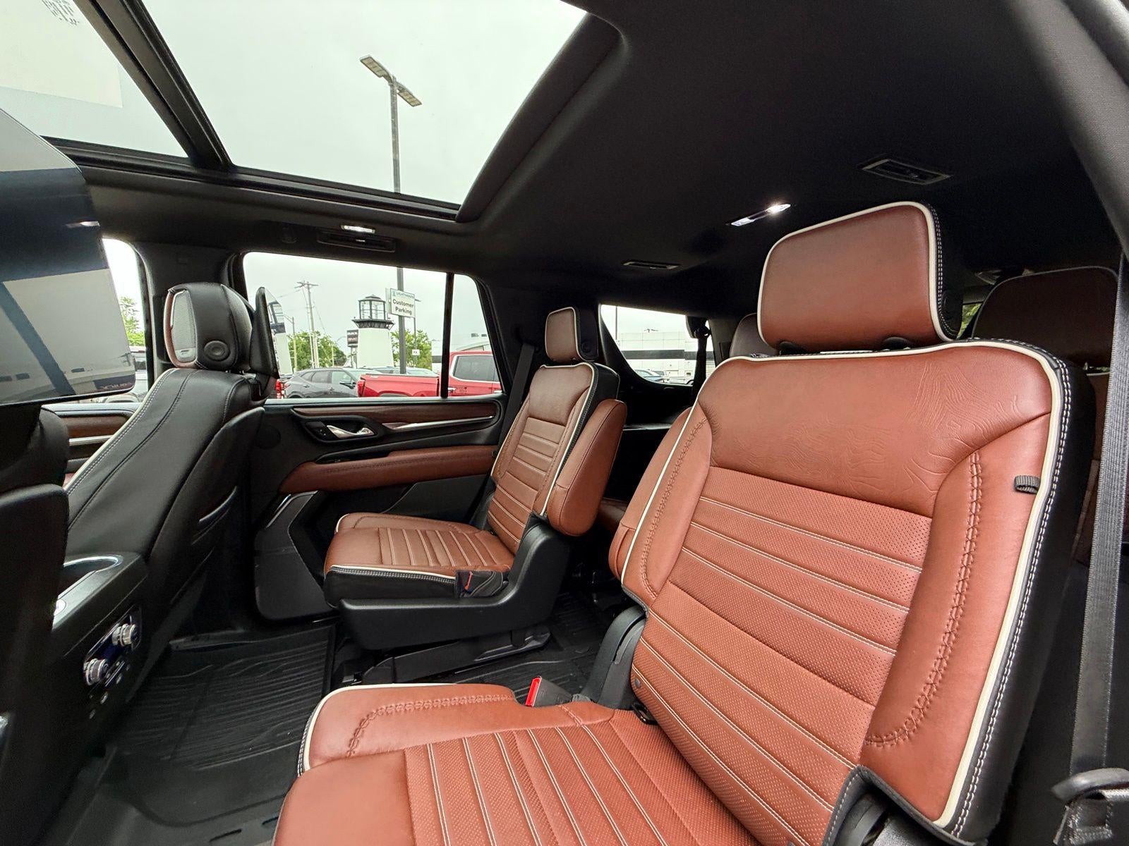 2023 GMC Yukon Base