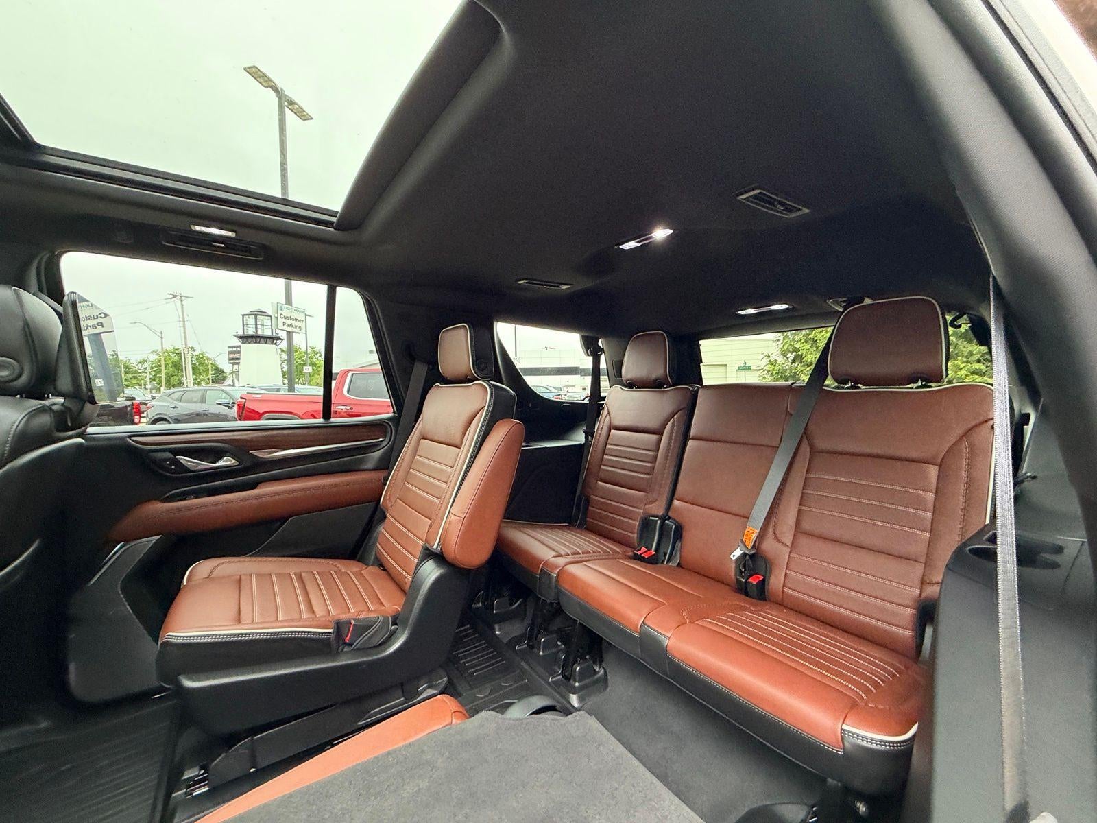 2023 GMC Yukon Base