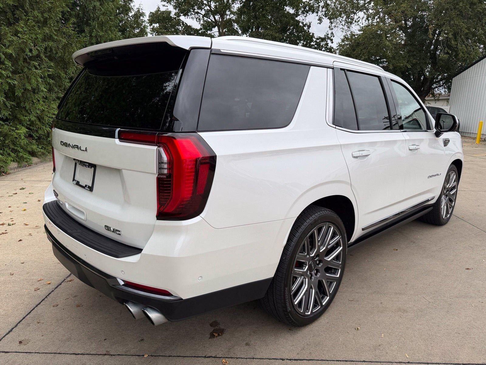 2025 GMC Yukon Denali Ultimate