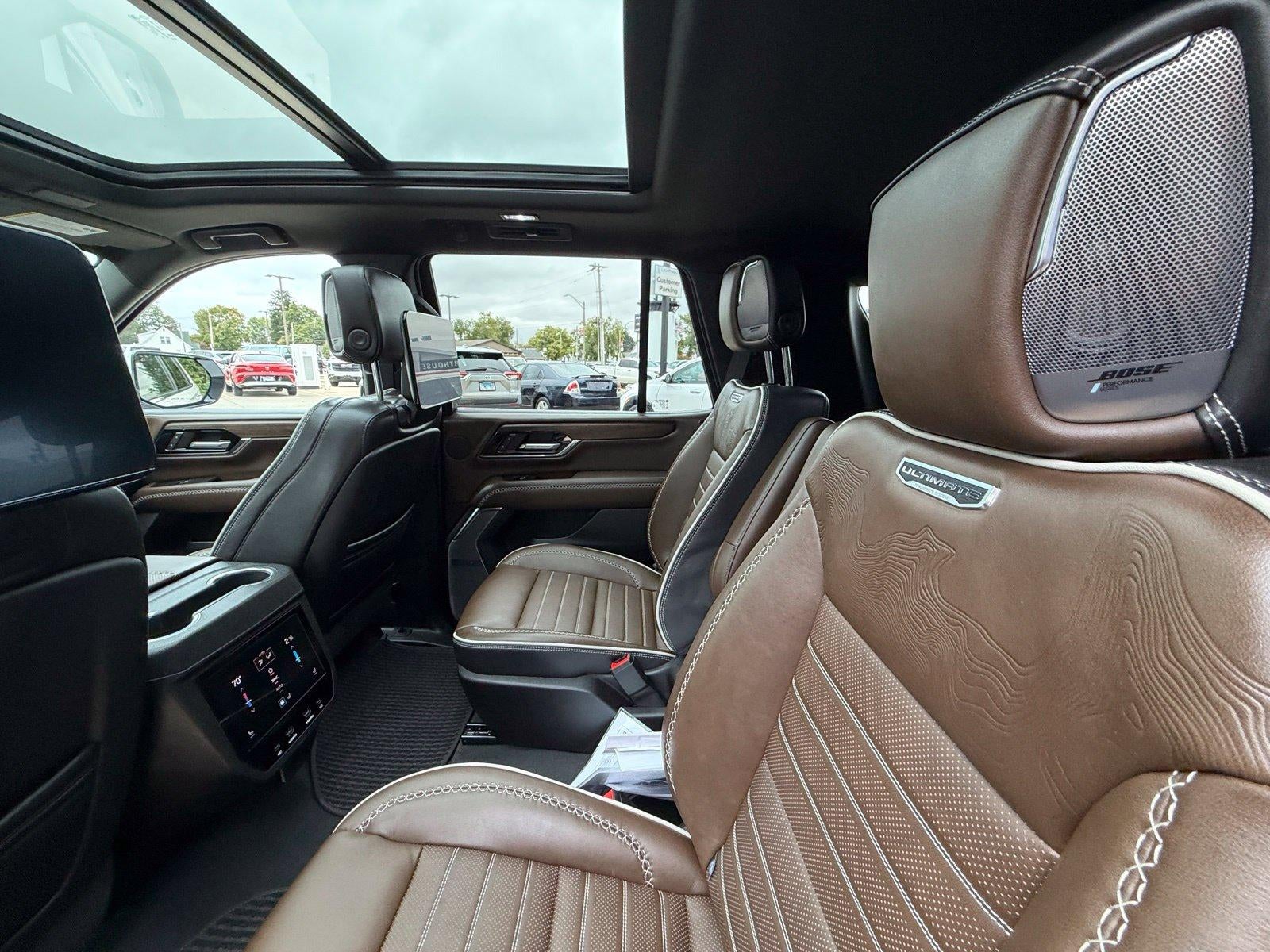 2025 GMC Yukon Denali Ultimate