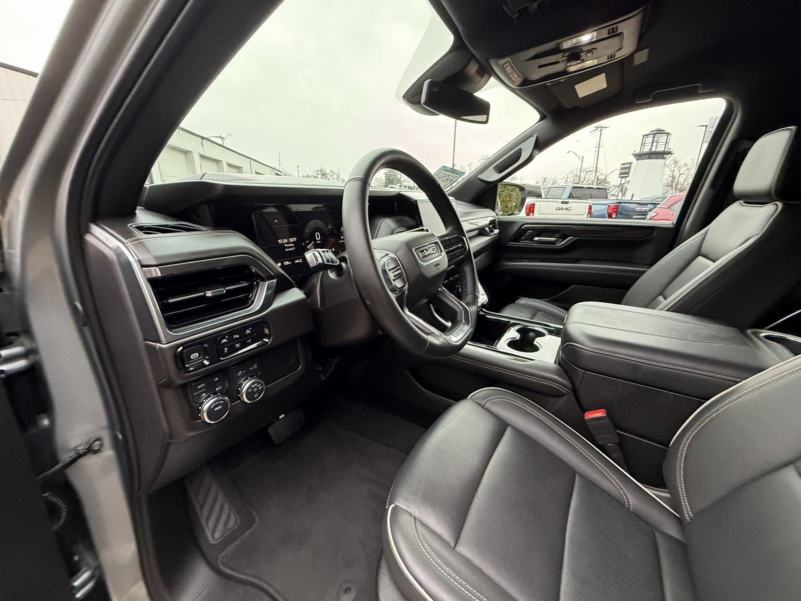 2025 GMC Yukon XL Elevation