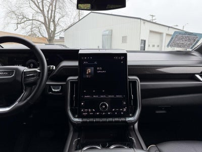 2025 GMC Yukon XL Elevation