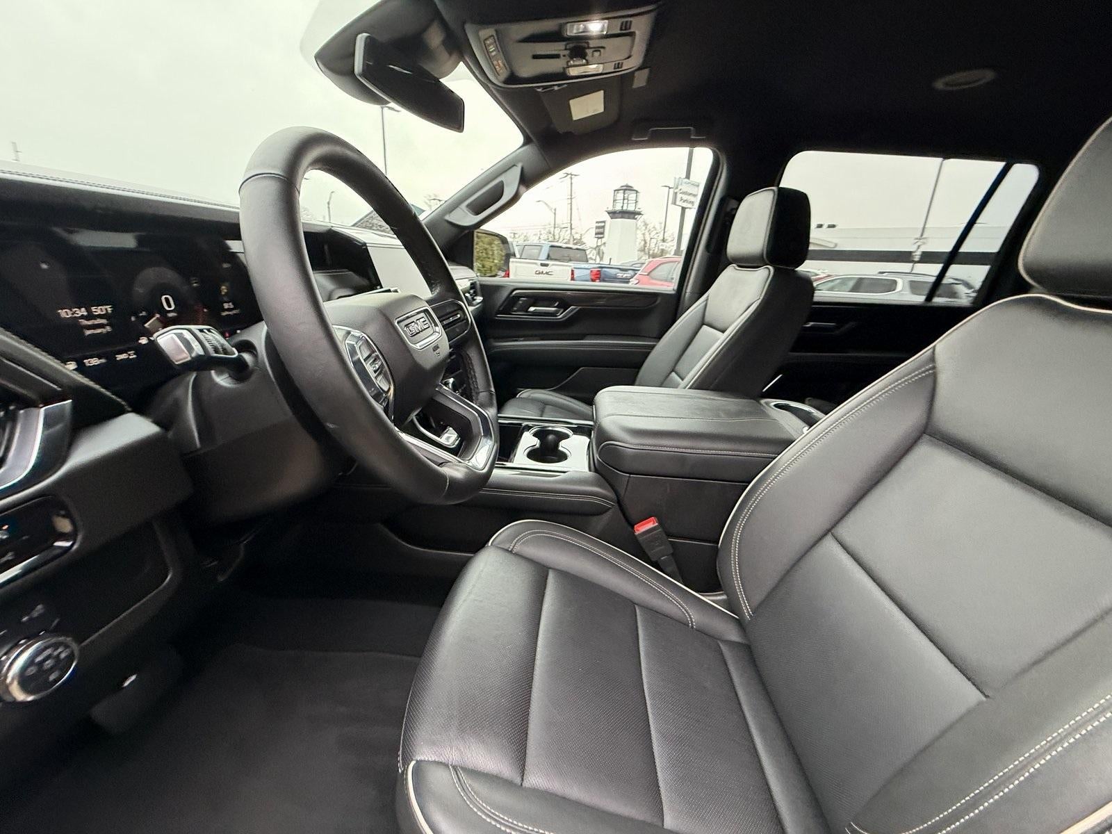 2025 GMC Yukon XL Elevation