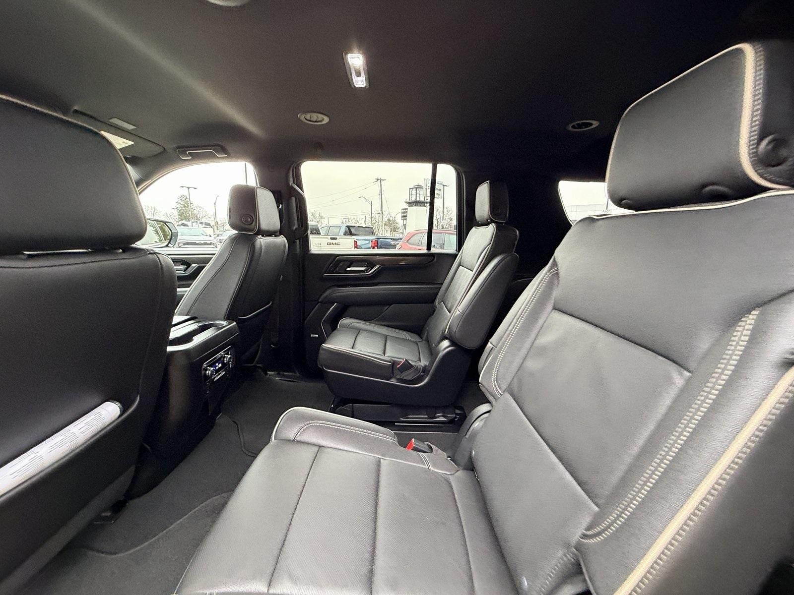 2025 GMC Yukon XL Elevation