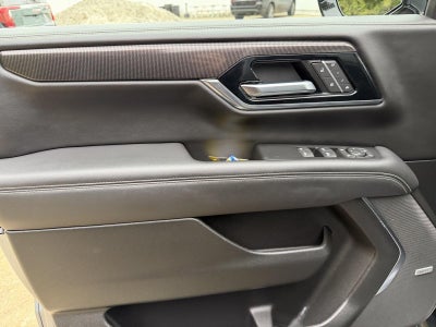 2025 GMC Yukon XL Elevation