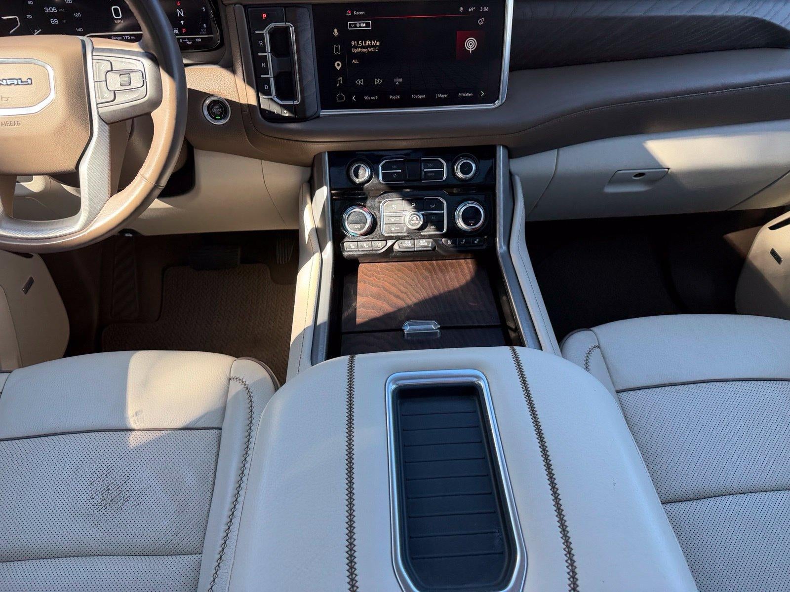 2023 GMC Yukon XL Denali