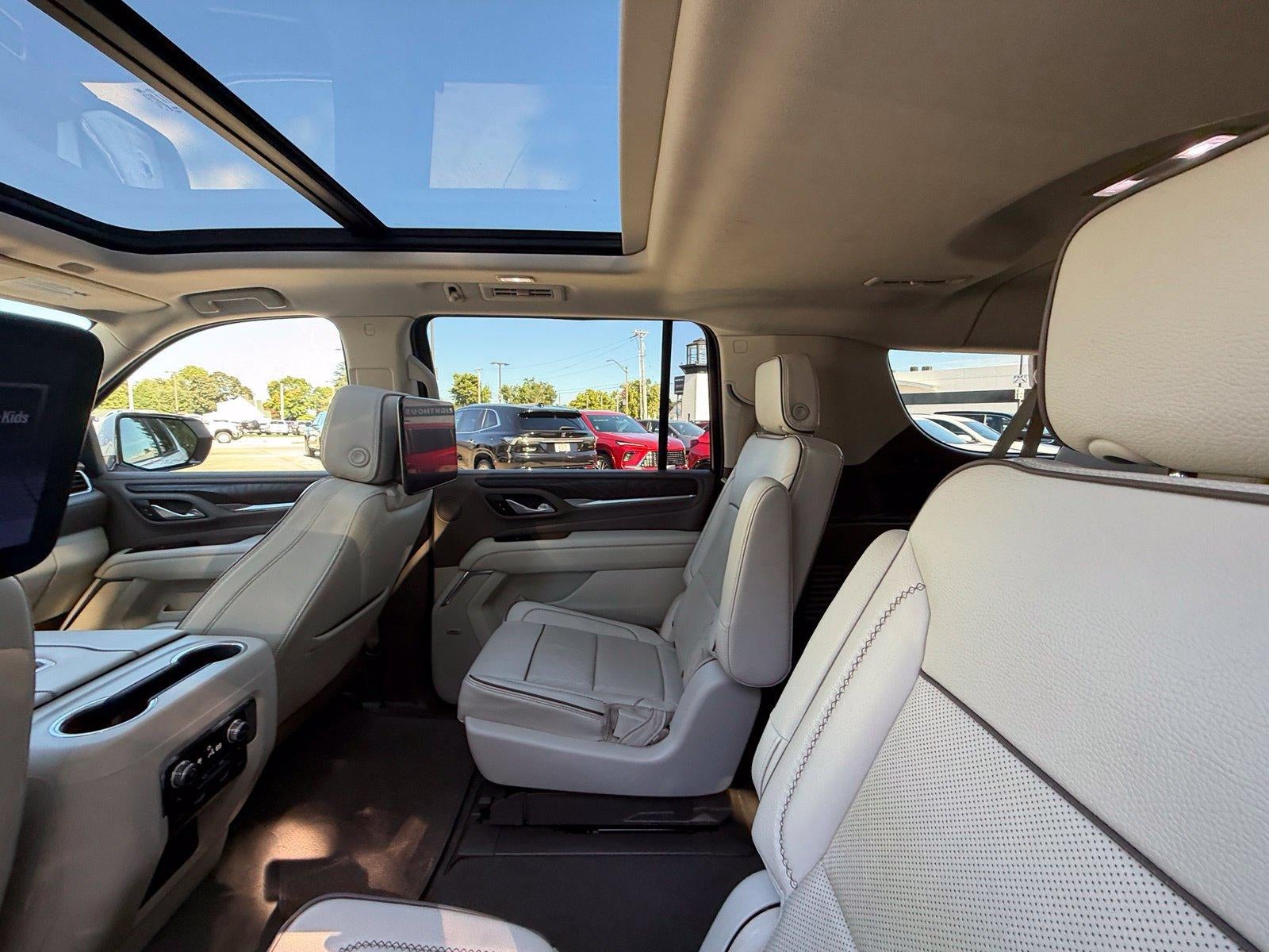 2023 GMC Yukon XL Denali