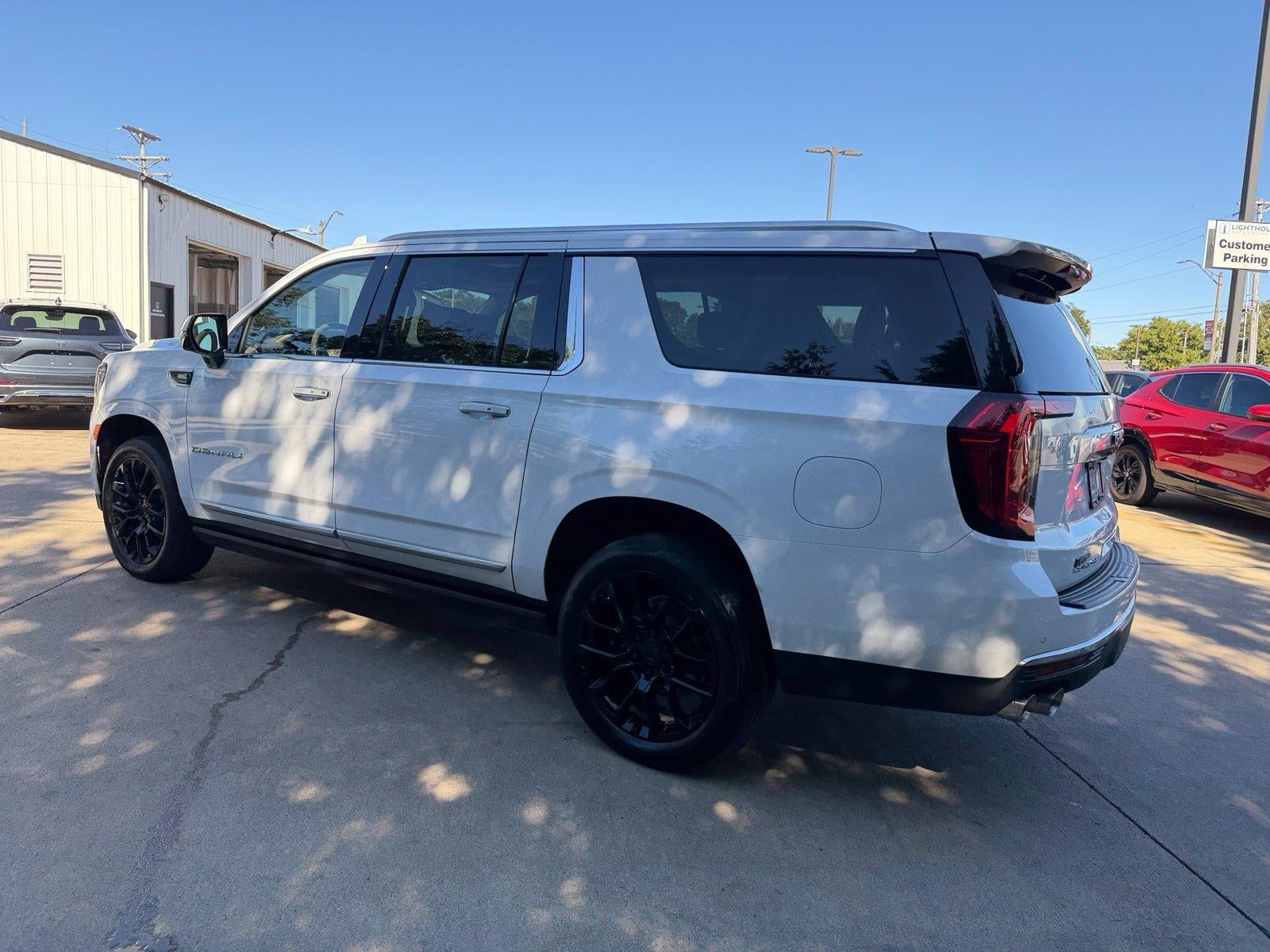 2023 GMC Yukon XL Denali