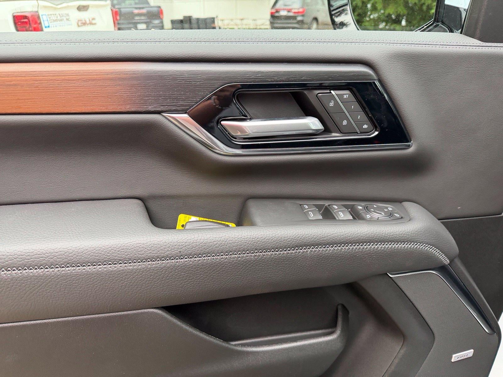 2027 GMC Yukon XL Denali
