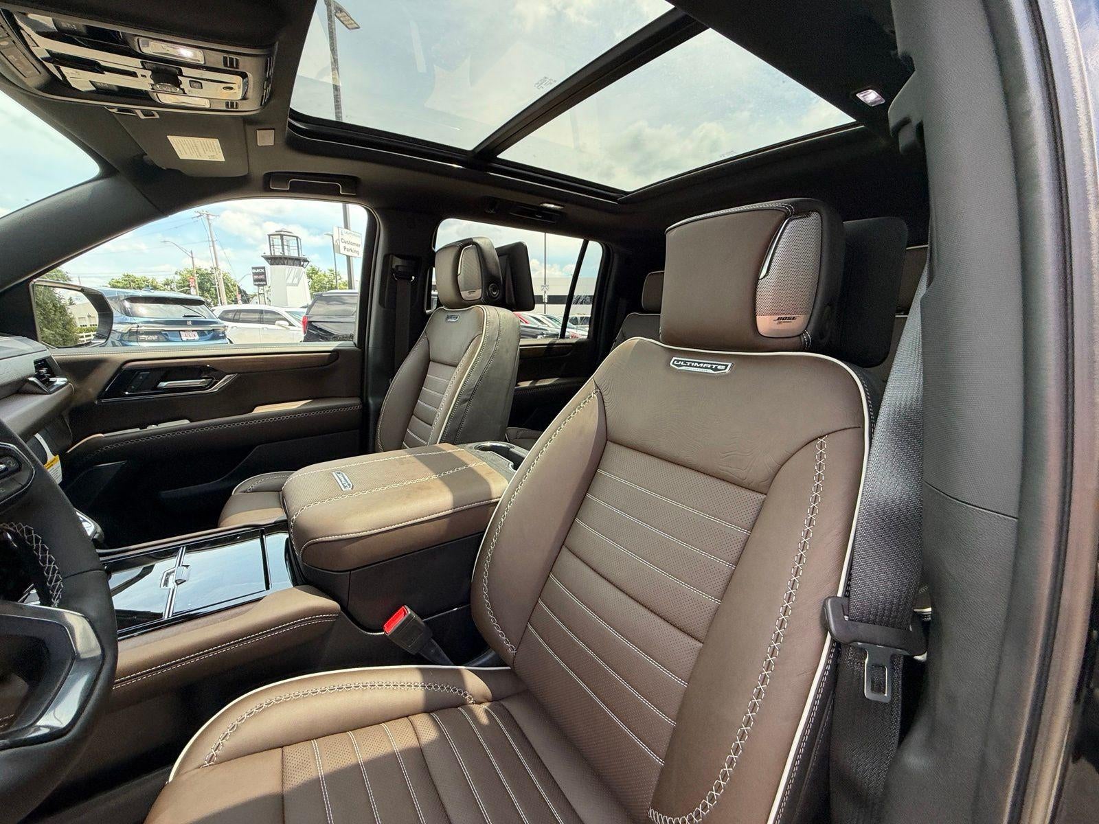 2026 GMC Yukon XL Denali Ultimate - Photo 11