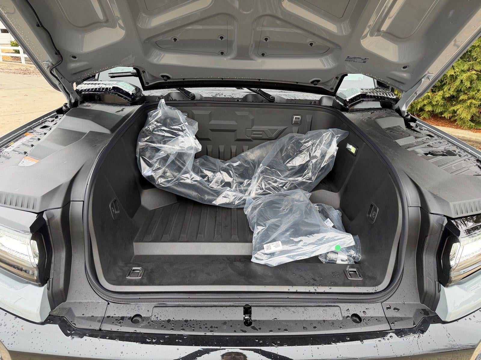 2026 GMC HUMMER EV SUV 2X