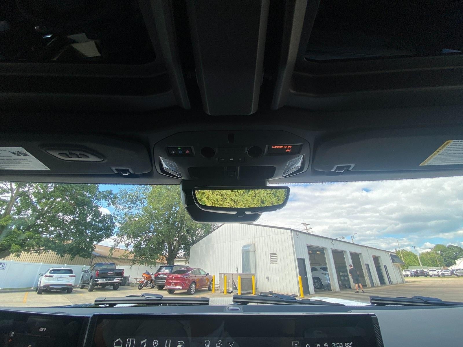 2026 GMC HUMMER EV SUV 2X