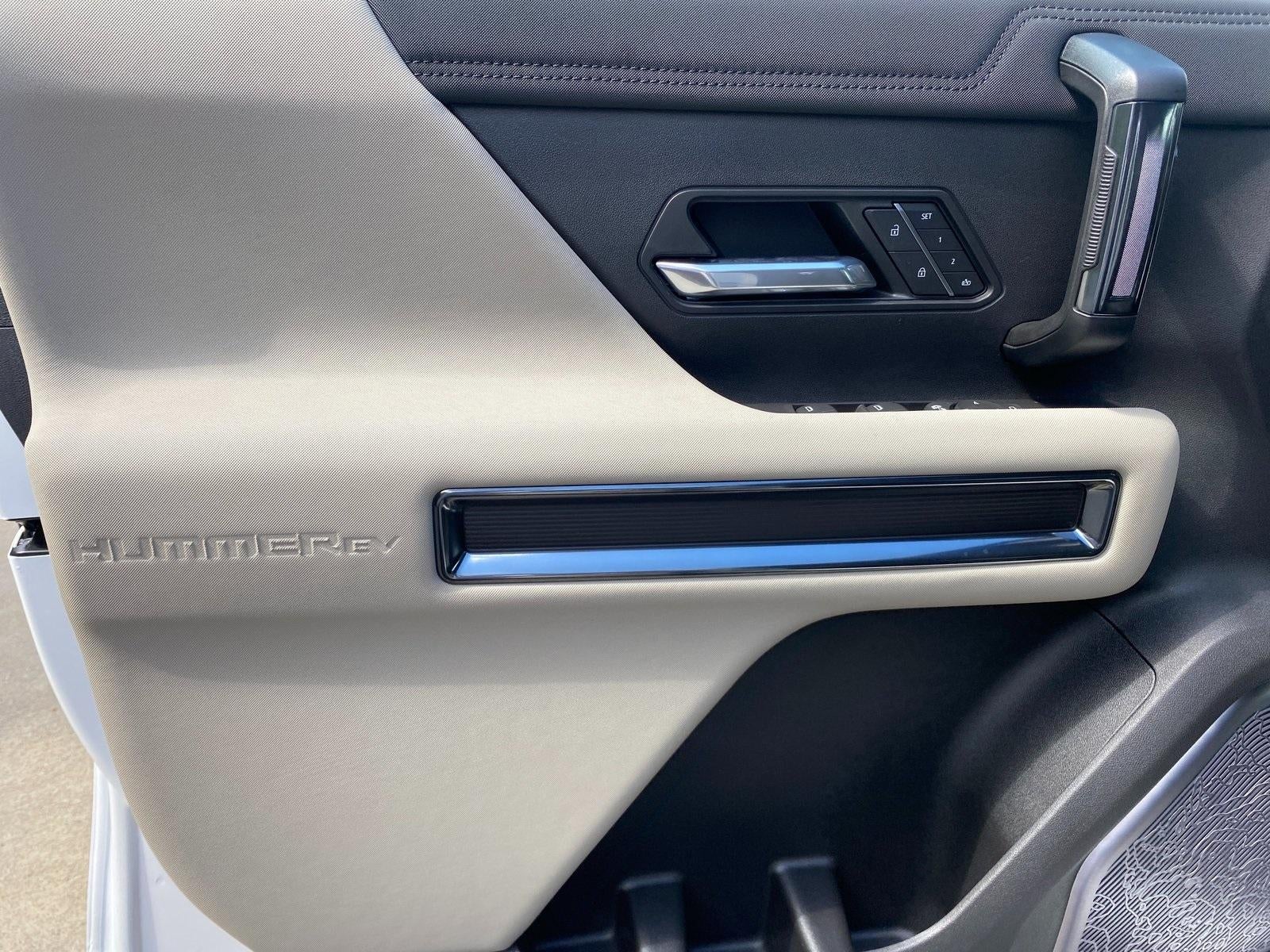 2026 GMC HUMMER EV SUV 2X