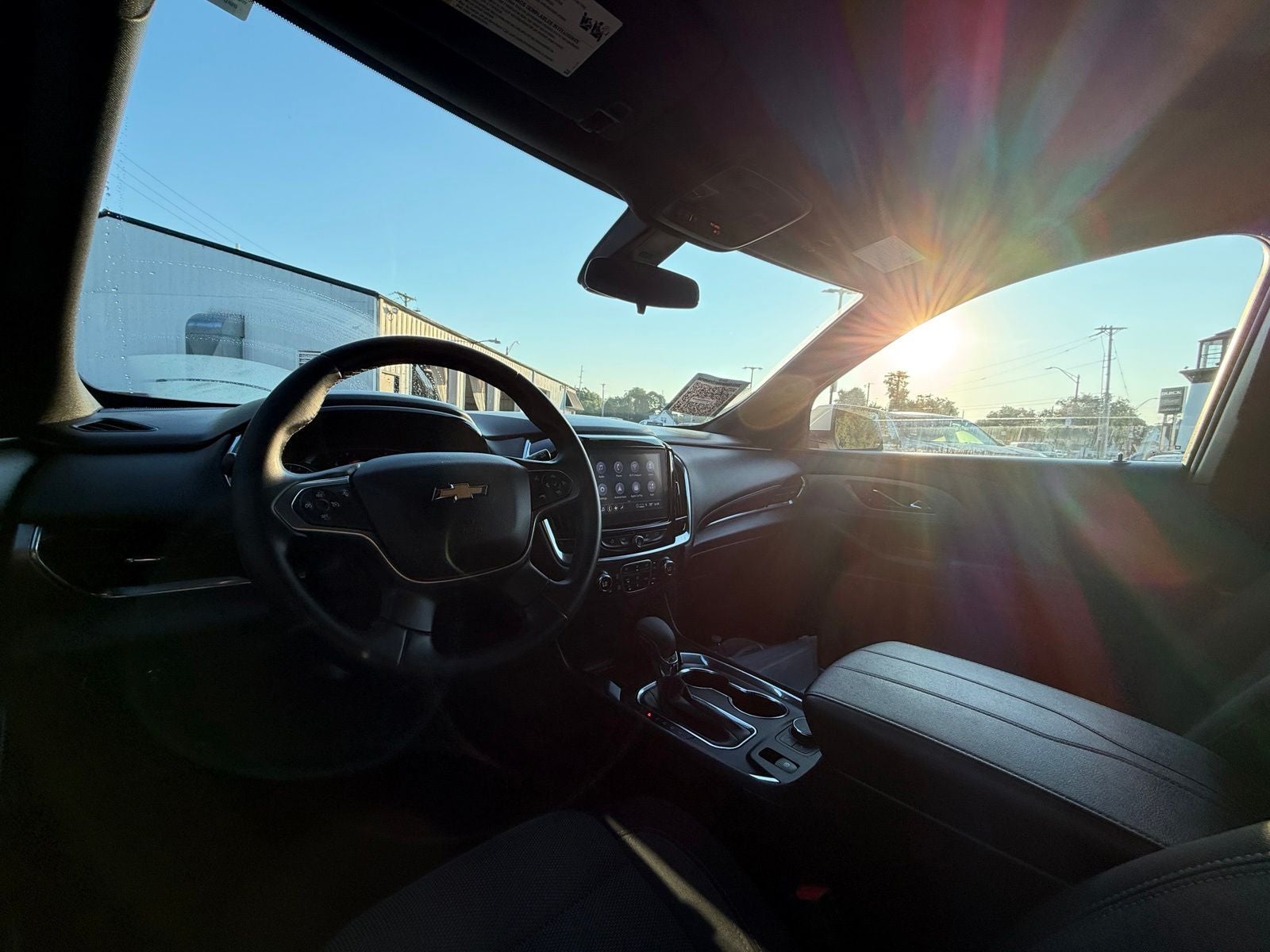 2023 Chevrolet Traverse LT