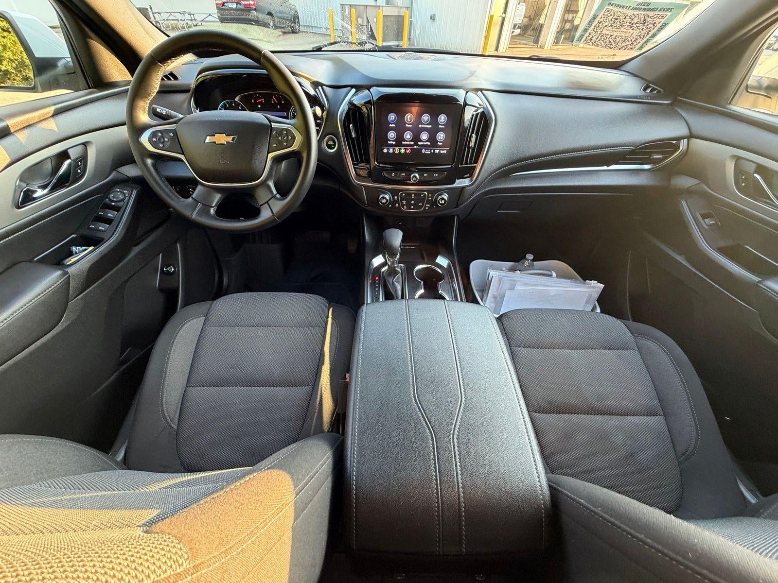 2023 Chevrolet Traverse LT