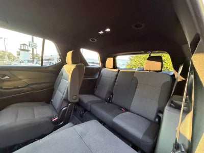 2023 Chevrolet Traverse LT