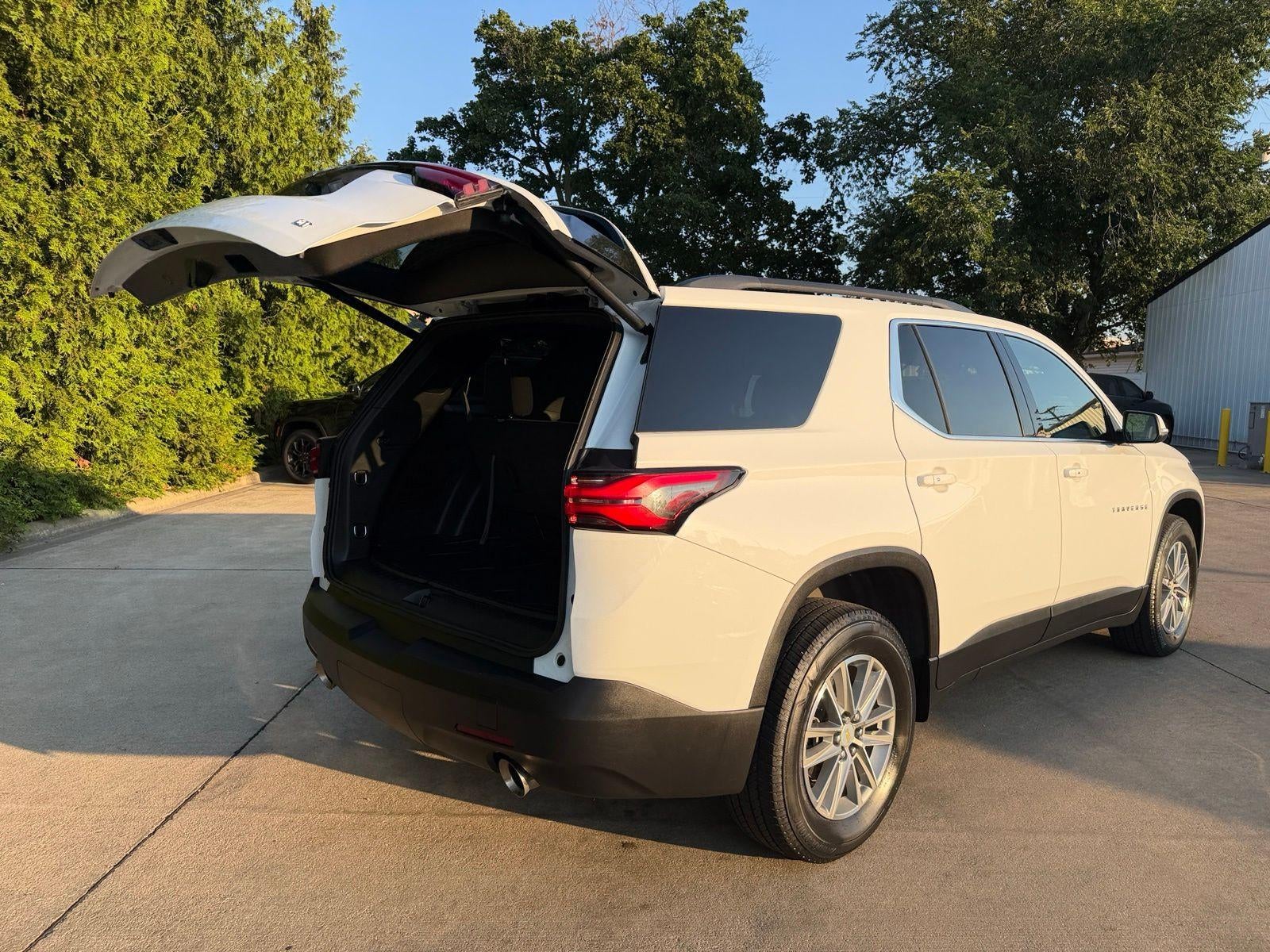 2023 Chevrolet Traverse LT