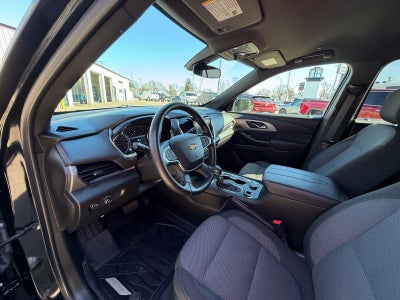 2023 Chevrolet Traverse LT