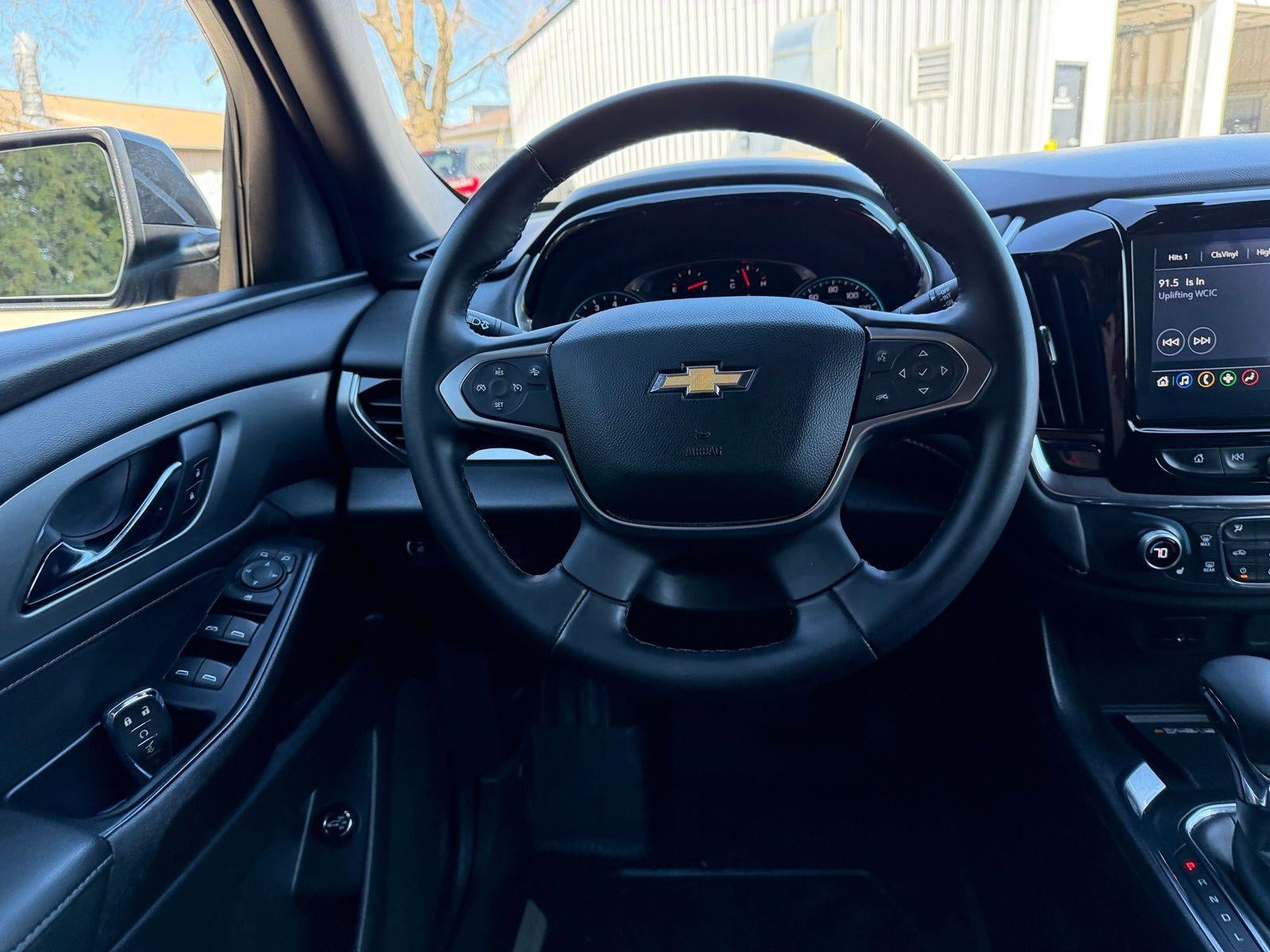 2023 Chevrolet Traverse LT