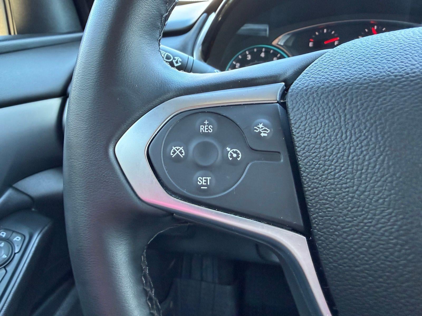 2023 Chevrolet Traverse LT