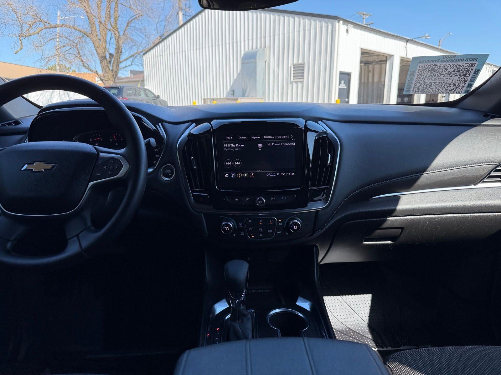 2023 Chevrolet Traverse LT