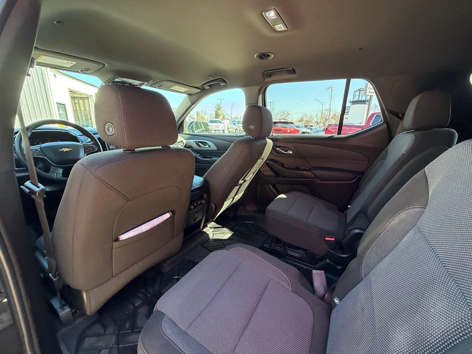 2023 Chevrolet Traverse LT