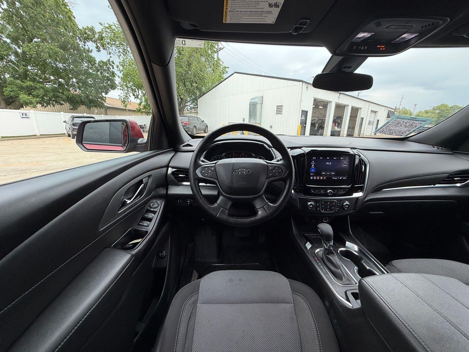 2023 Chevrolet Traverse LT
