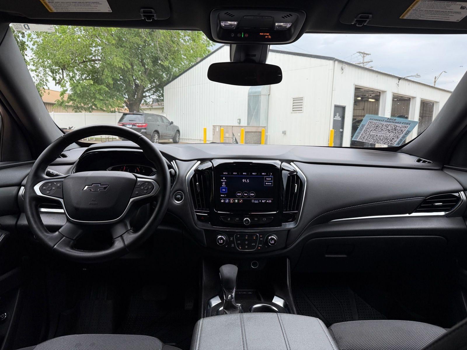 2023 Chevrolet Traverse LT