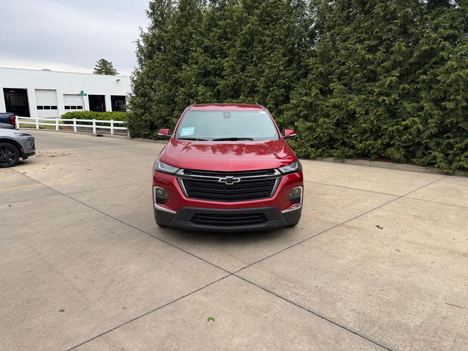 2023 Chevrolet Traverse LT