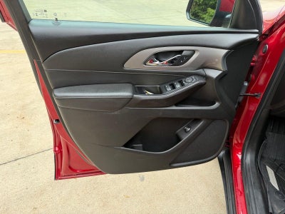 2023 Chevrolet Traverse LT