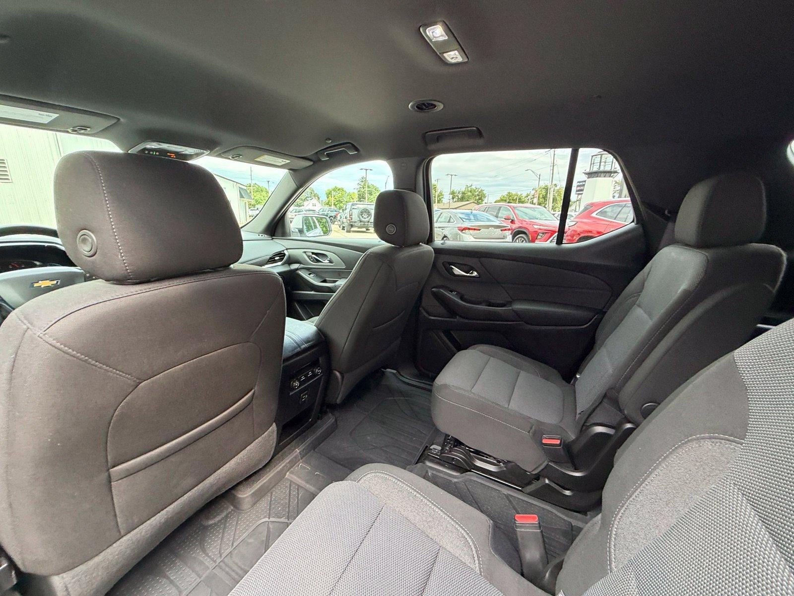 2023 Chevrolet Traverse LT