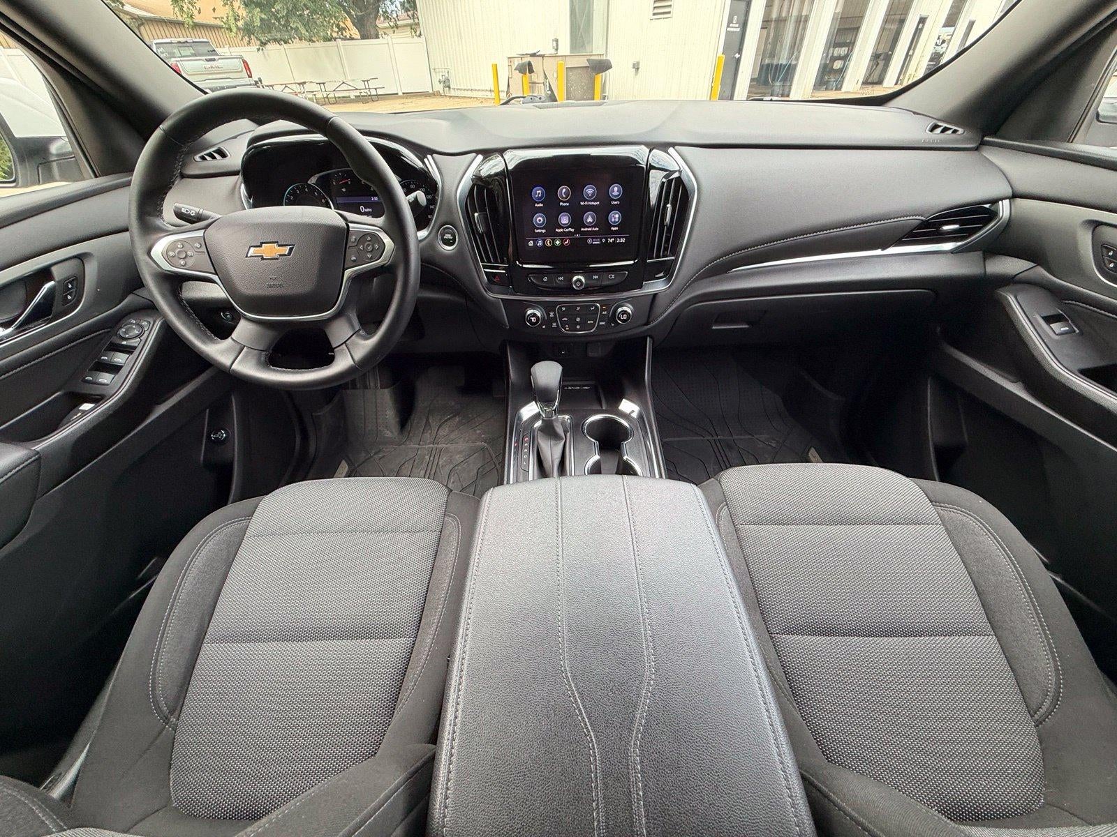 2023 Chevrolet Traverse LT