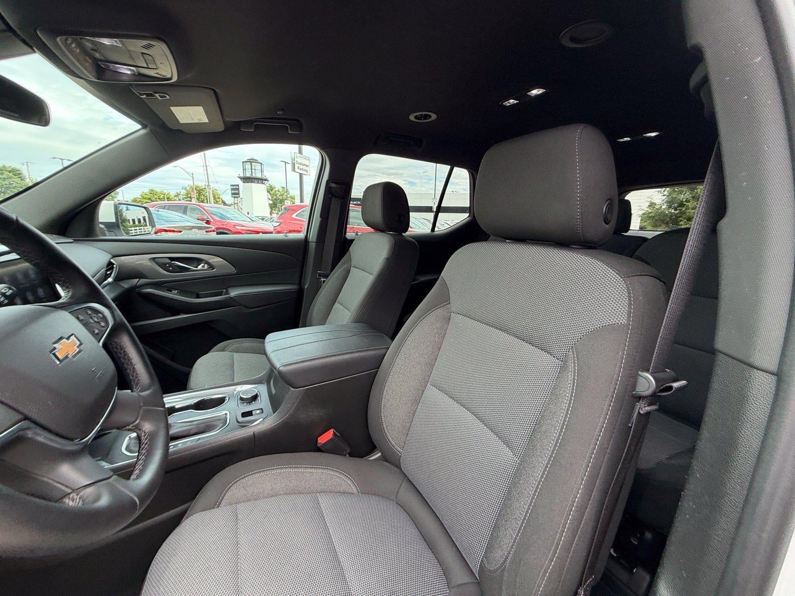 2023 Chevrolet Traverse LT