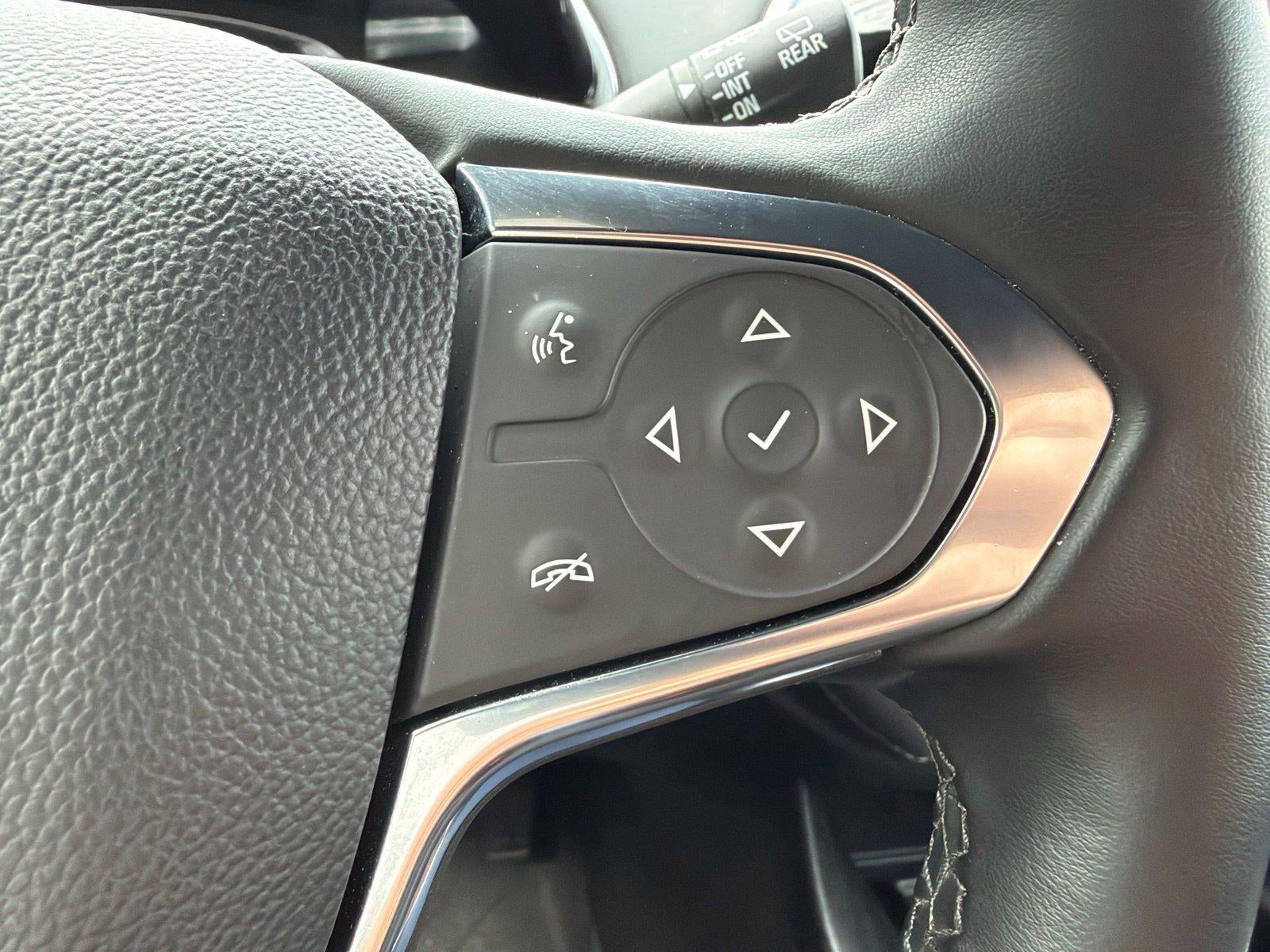 2023 Chevrolet Traverse LT