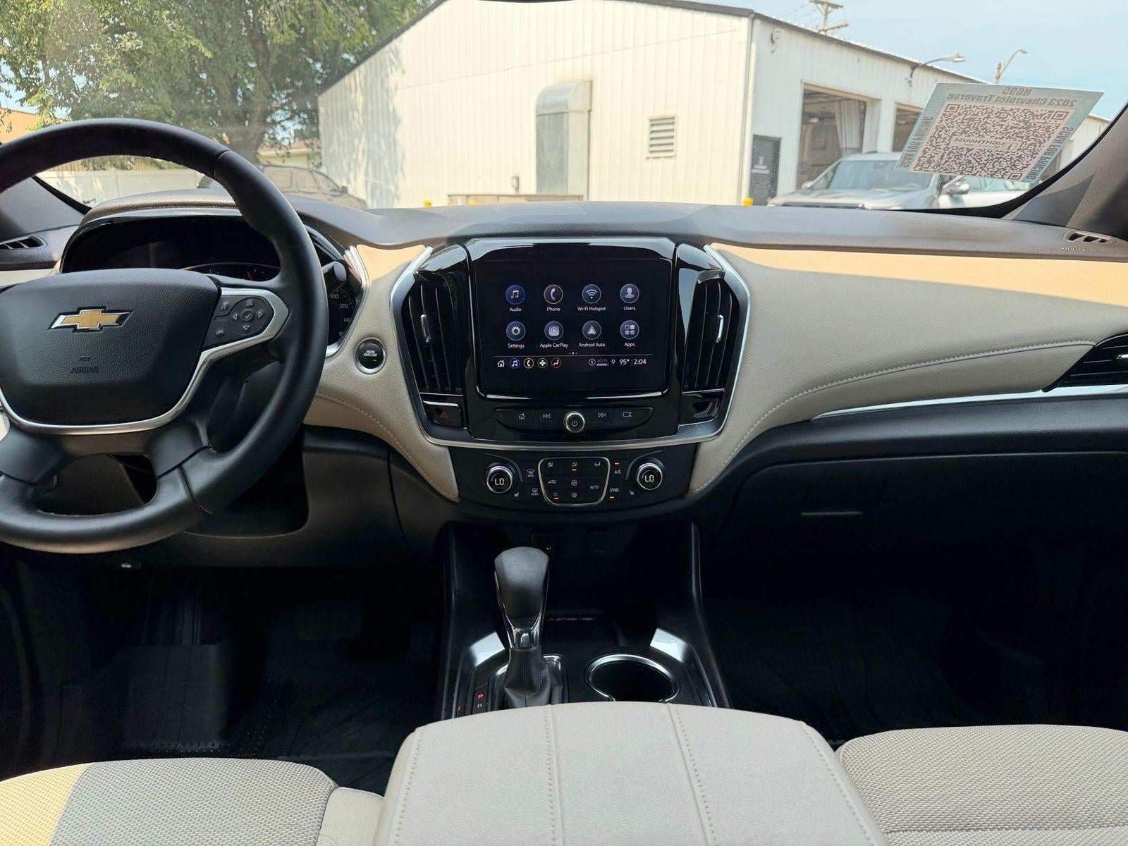 2023 Chevrolet Traverse LT