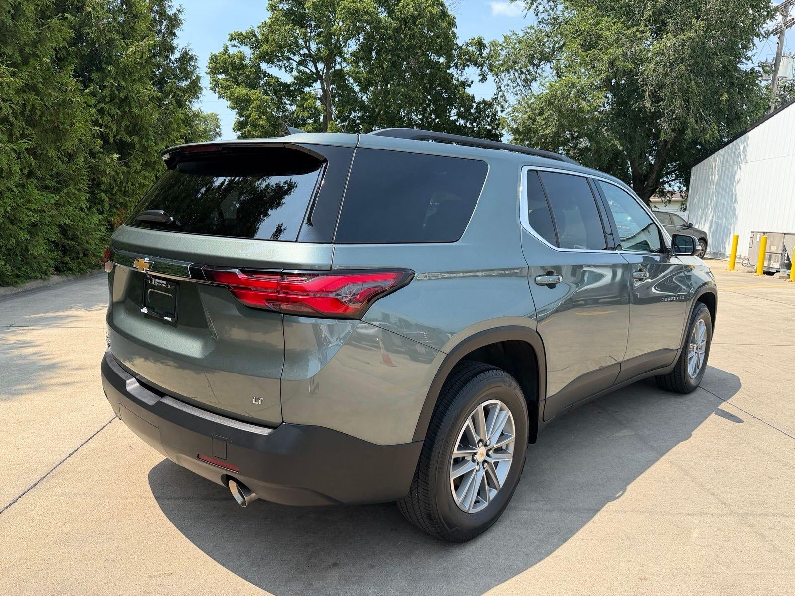 2023 Chevrolet Traverse LT