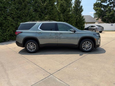 2023 Chevrolet Traverse LT