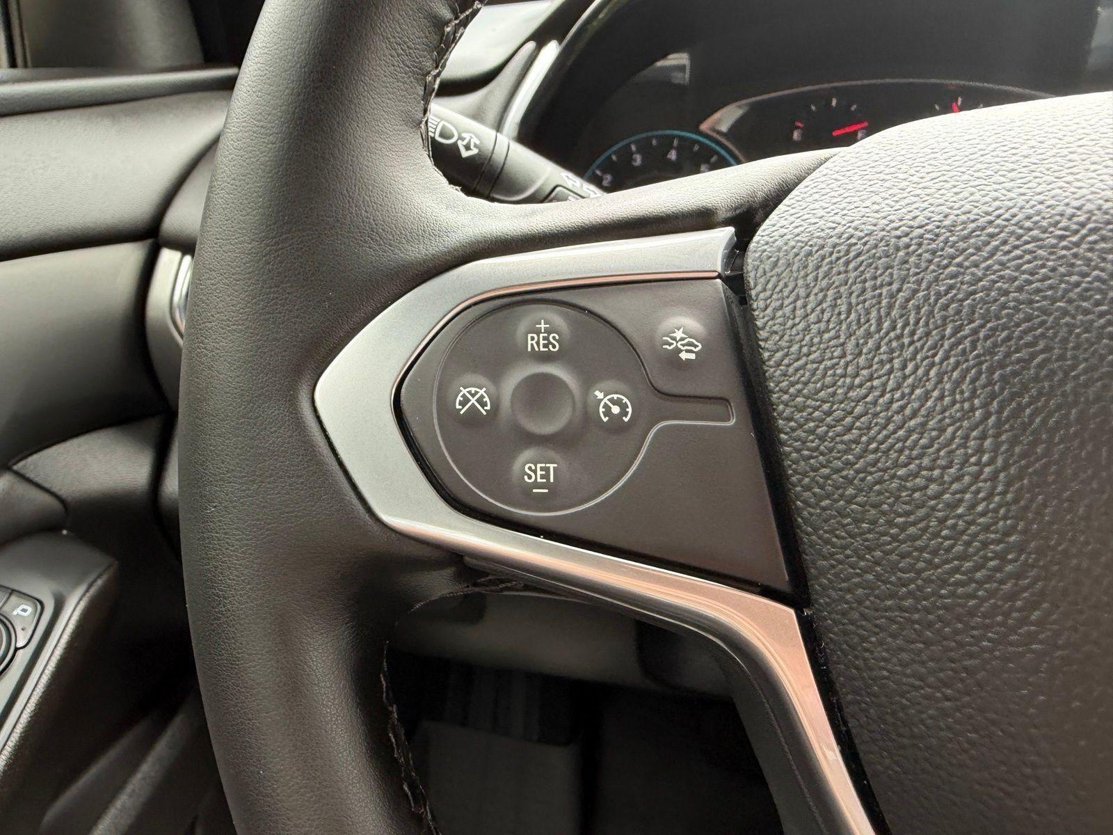 2023 Chevrolet Traverse LT