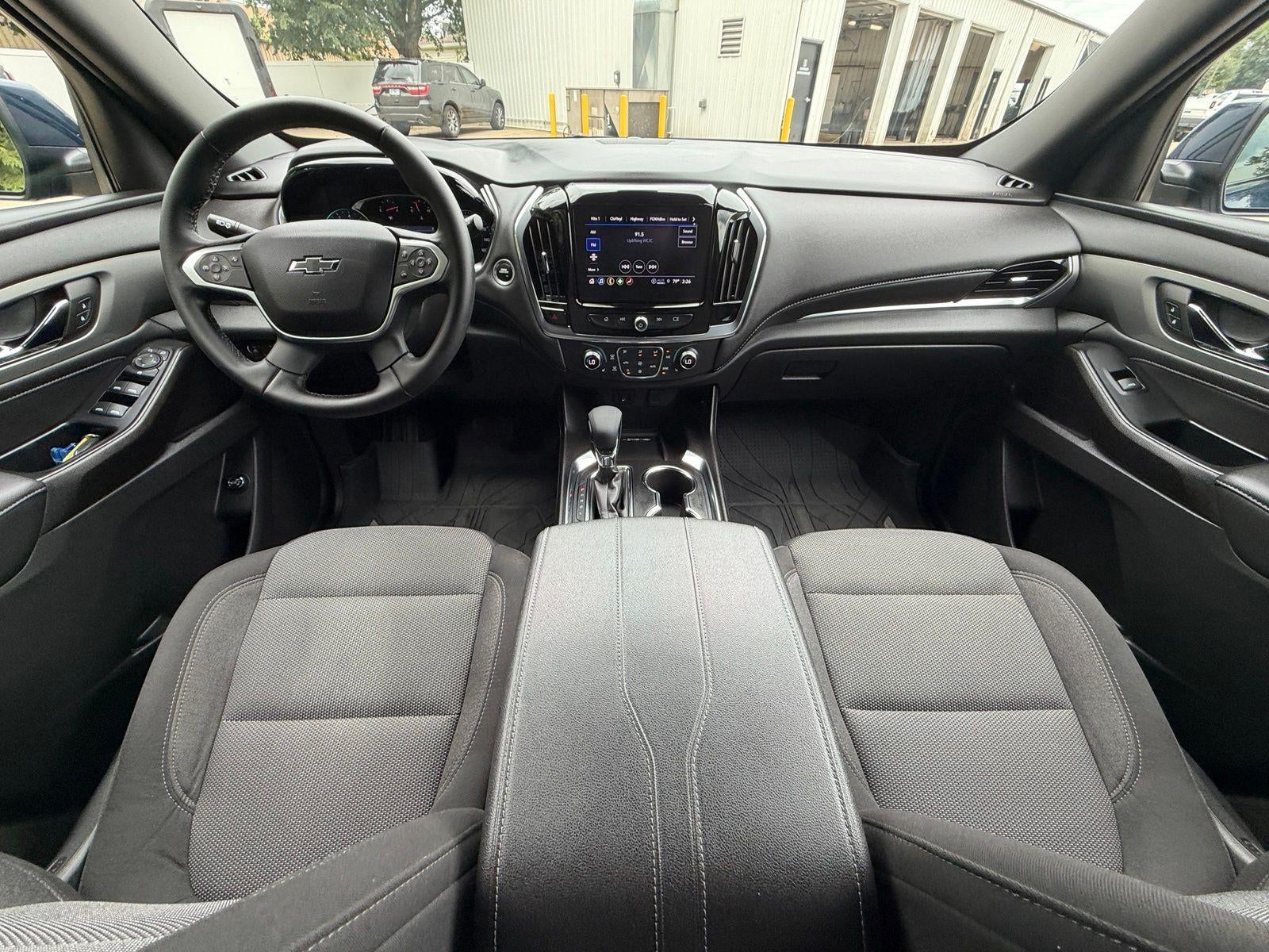 2023 Chevrolet Traverse LT
