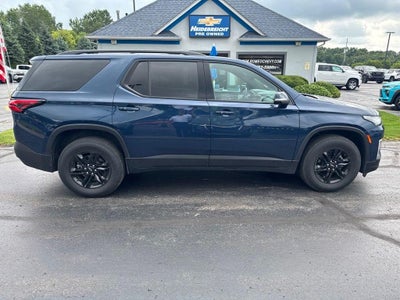 2023 Chevrolet Traverse LT
