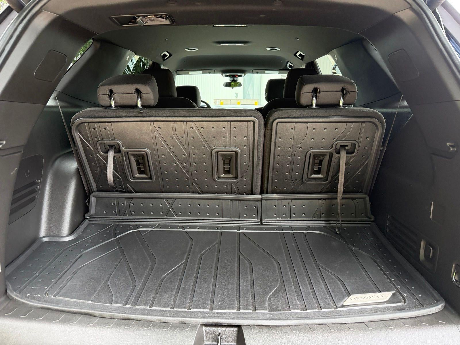 2023 Chevrolet Traverse LT
