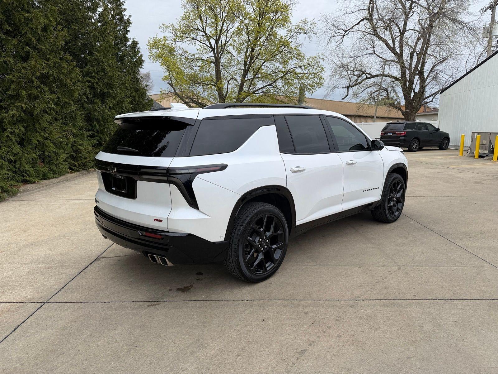 2024 Chevrolet Traverse RS