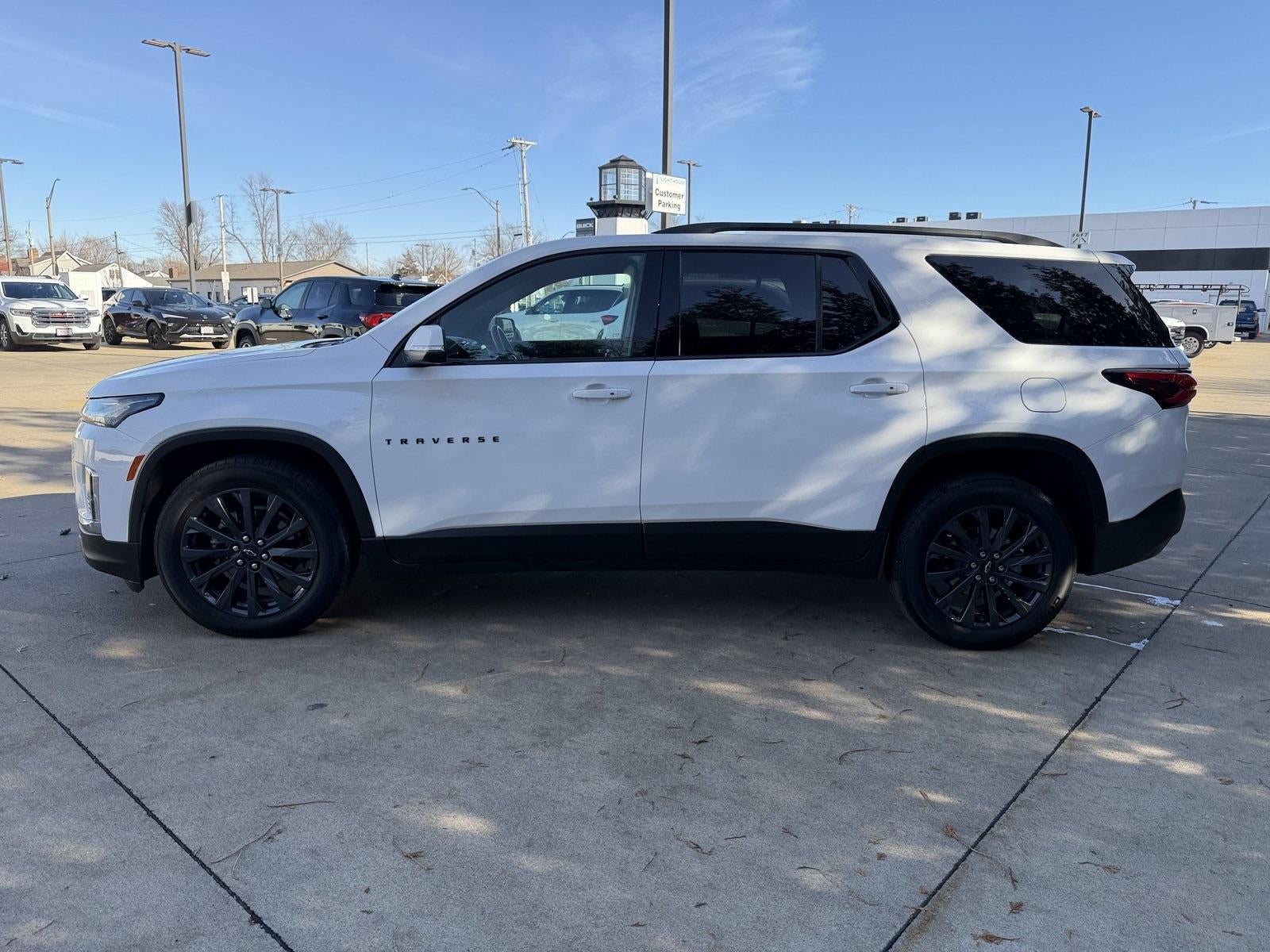 2023 Chevrolet Traverse RS