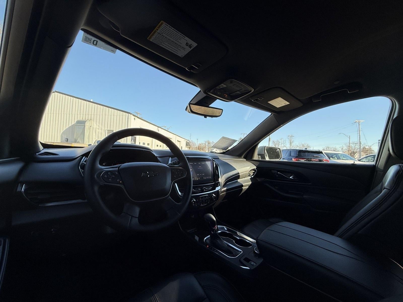 2023 Chevrolet Traverse RS